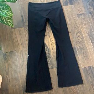 Lululemon flare yoga pants